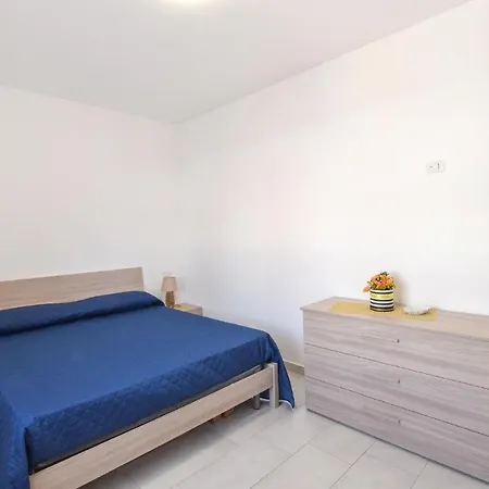 Amazing In Marina With Kitchen Apartmán Nicotera